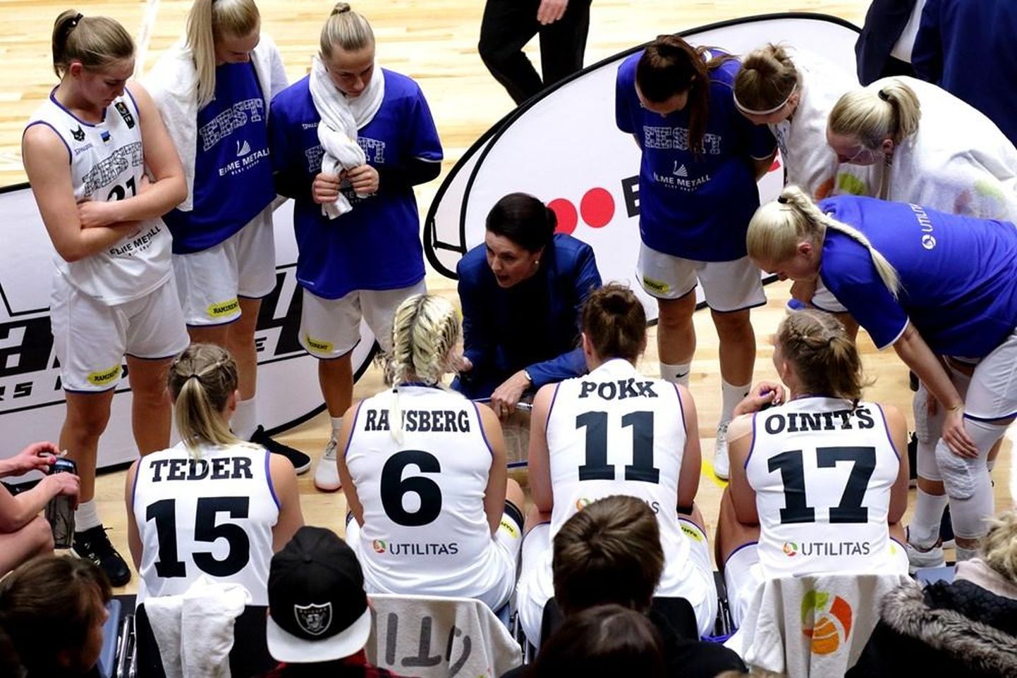 Eesti naiste korvpallikoondises on käsil noorenduskuur, mistõttu tuleb tugevamatele vastastele aeg-ajalt suurte kaotustega lõivu maksta.