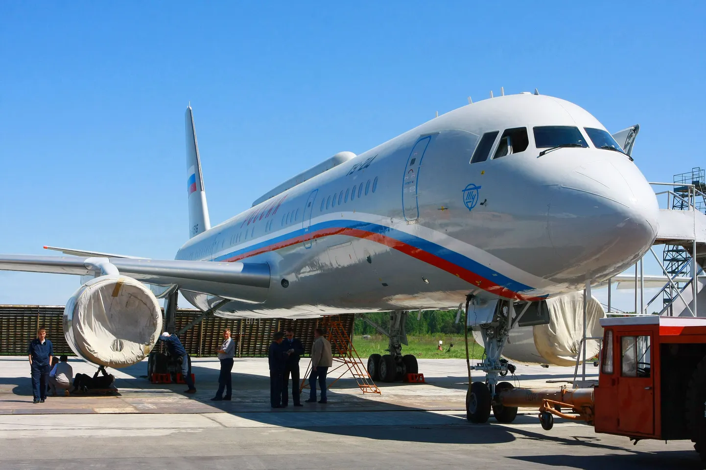 Lennuk TU-214