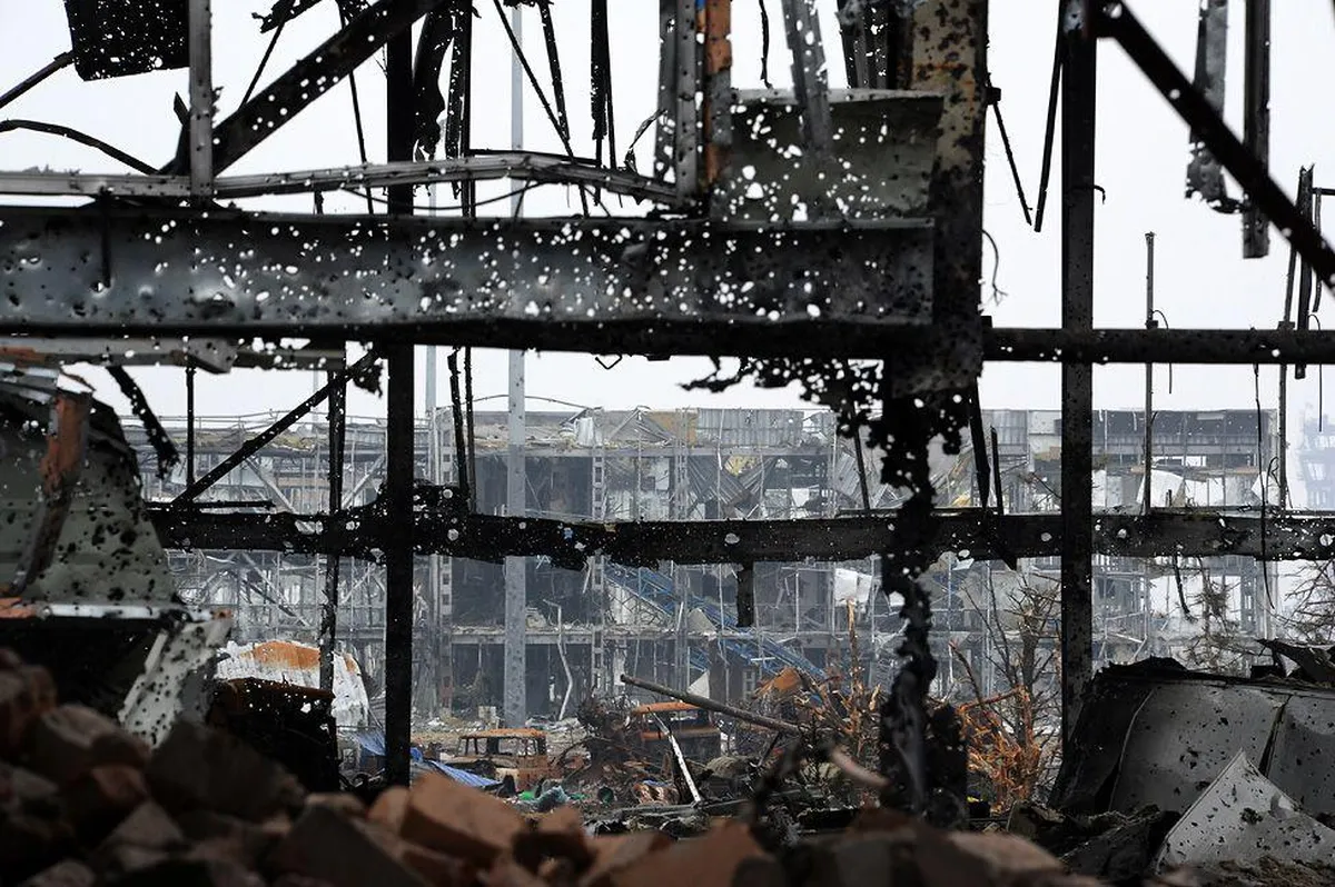 Разрушенный Донецкий аэропорт.