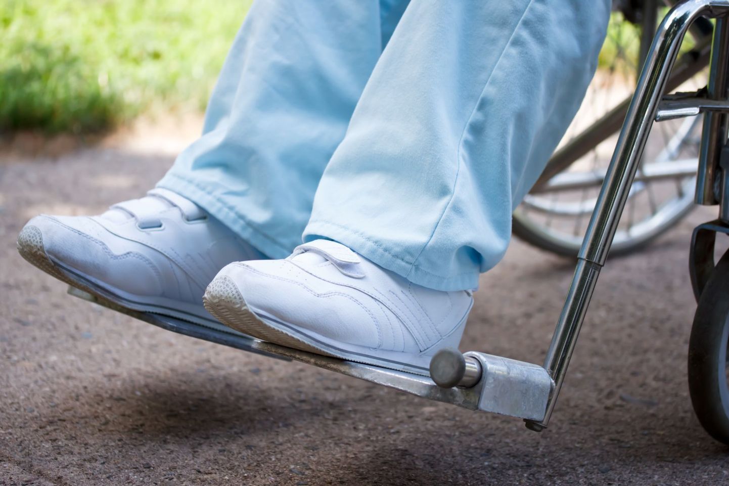 Varasemalt oli levinud arvamus, et diabeetiku haavas tähendab amputatsiooni, mistõttu võib inimene sattuda ratastooli.