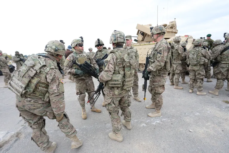 Американские солдаты в Тапа. Фото: Virumaa Teataja.