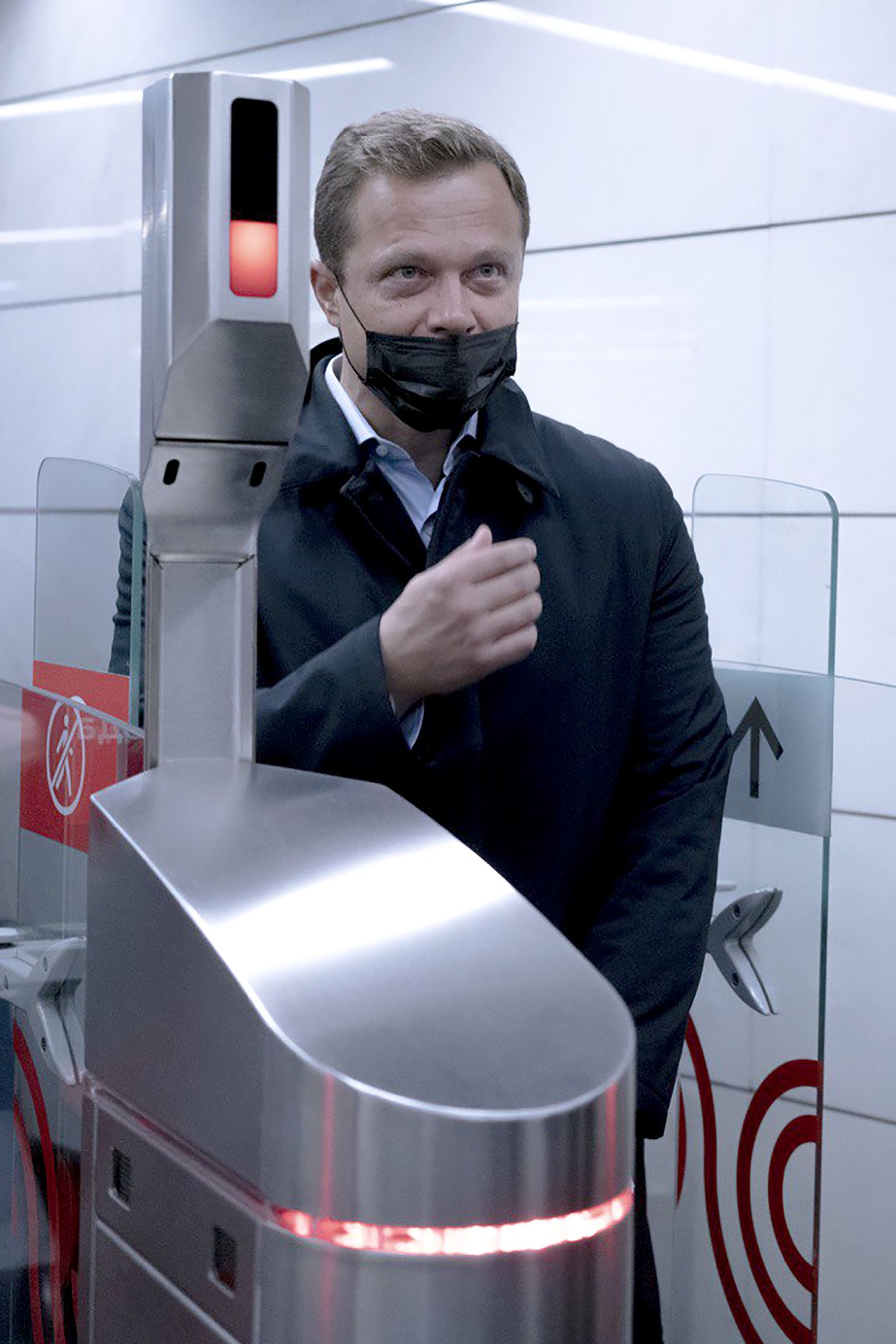 Maksim Liksutov ühes Moskva metroojaamas 15. oktoober 2021.