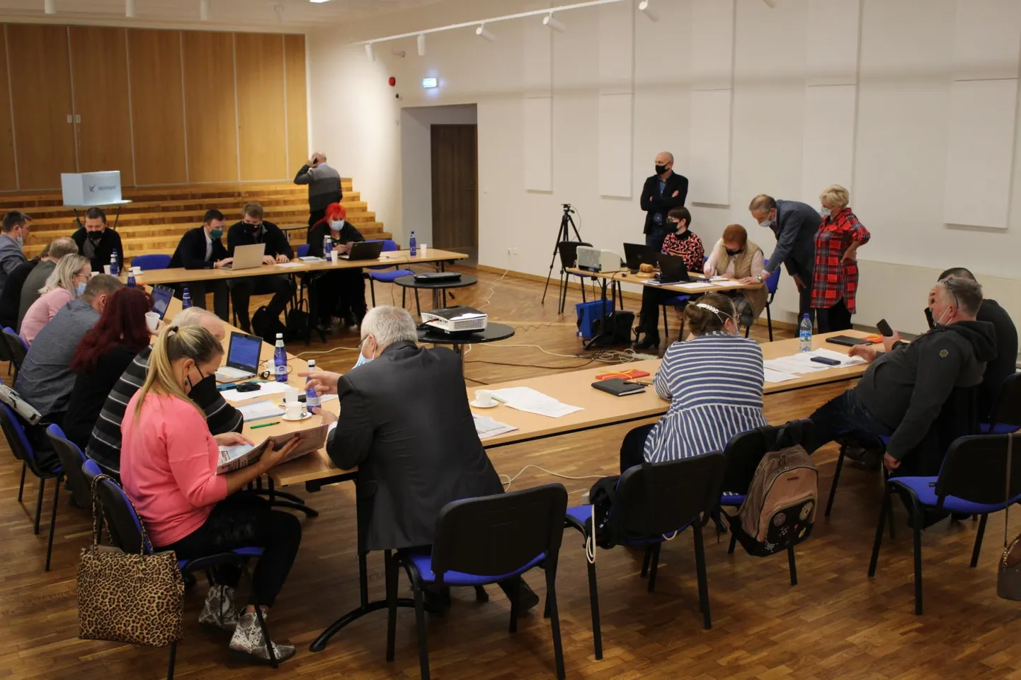 Tapa vallavolikogu 25. novembri istung Tamsalu kultuurimajas.