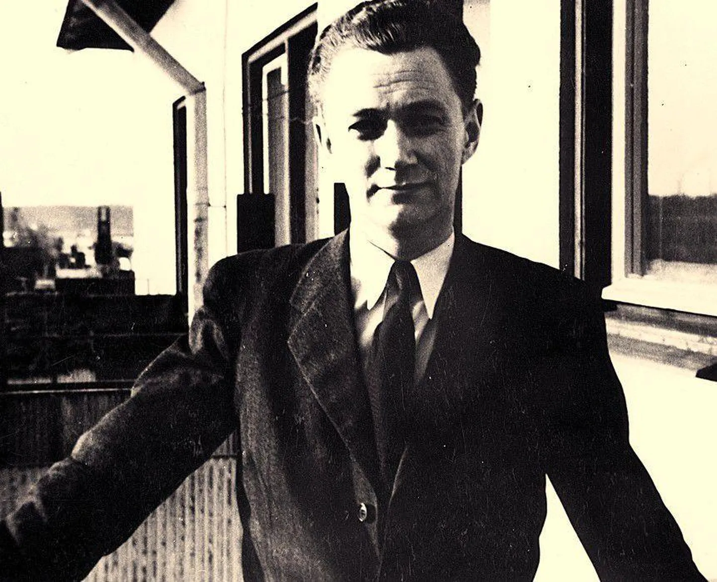Karl Ristikivi päeviku kirjutamise aegu, oma pagulaspõlves 1950. aastatel.