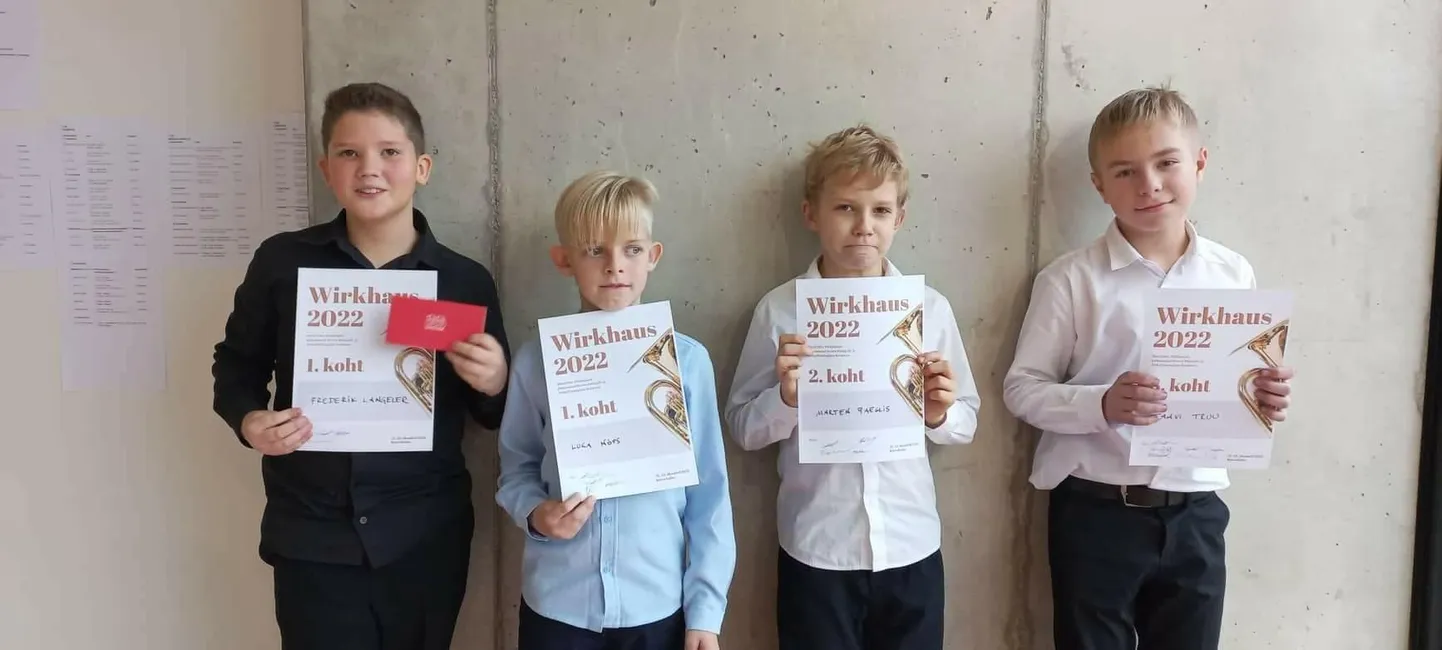 Tublid noored trompetimängijad Frederik Langeler, Luka Nöps, Marten Paeglis ja Taavi Truu.