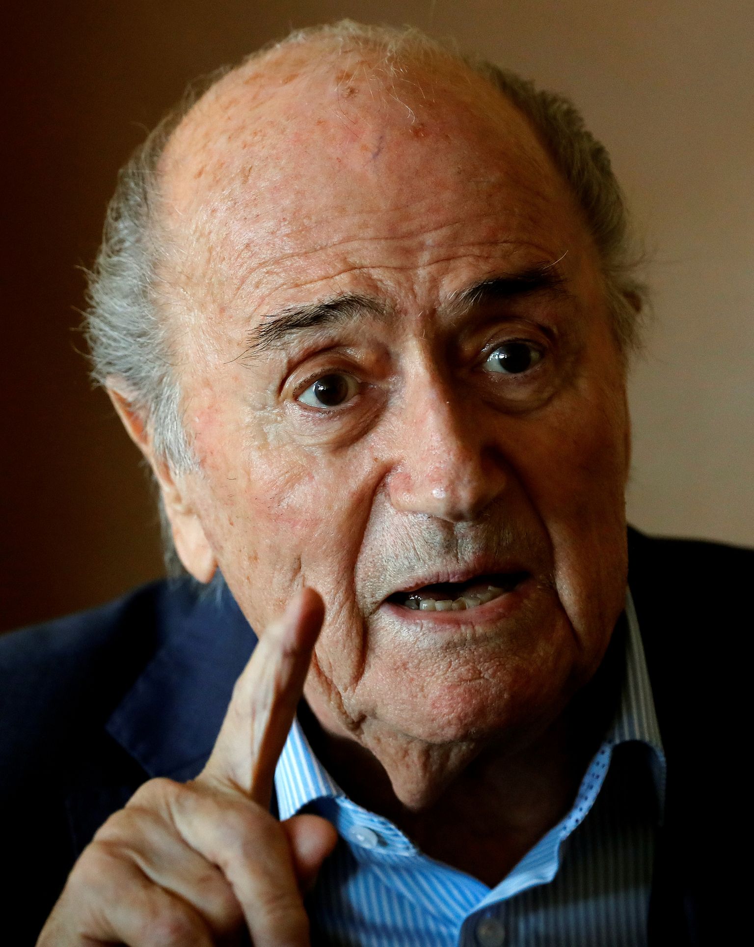 Sepp Blatter üritas takistada Alan Tomlinsoni raamatu avaldamist.