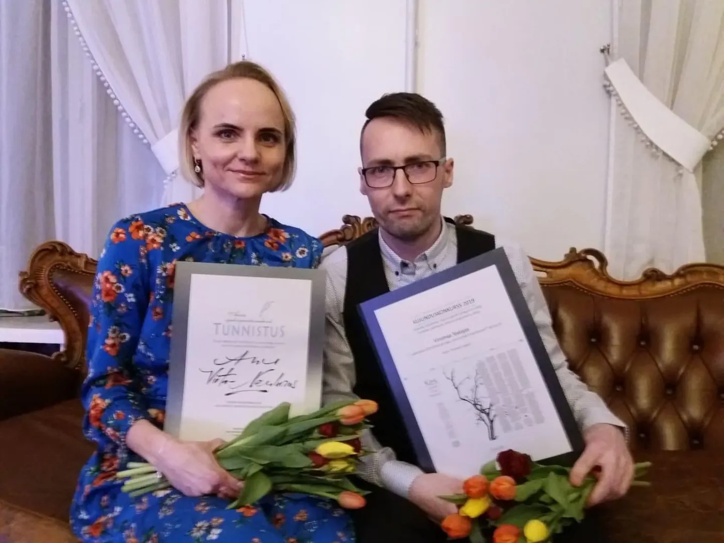 Anu ja Tom tõid meie majja kaks auhinda.