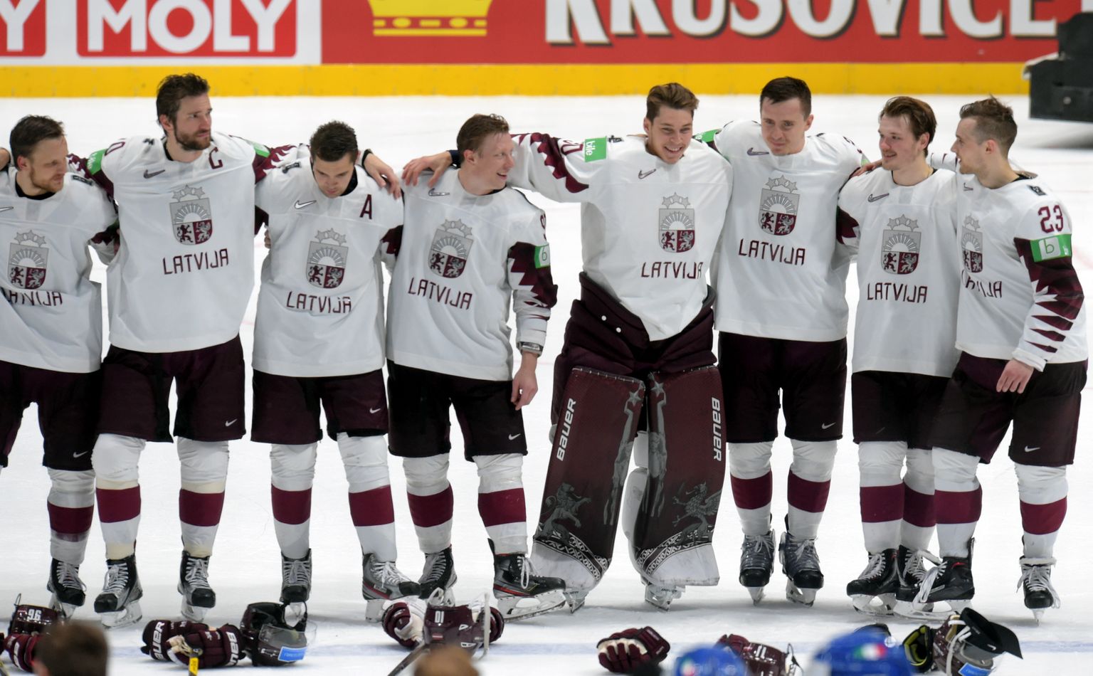 Latvijas hokeja izlases spēlētāji