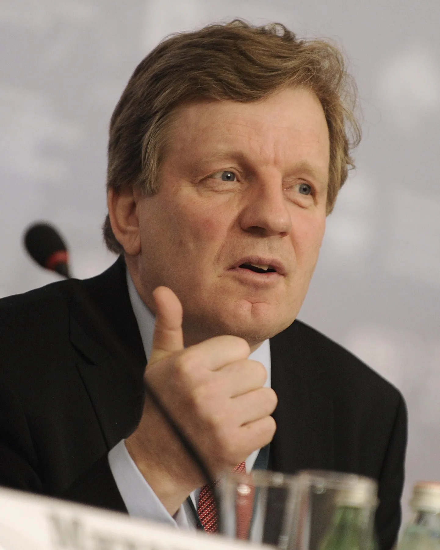 Soome endine peaminister Esko Aho.