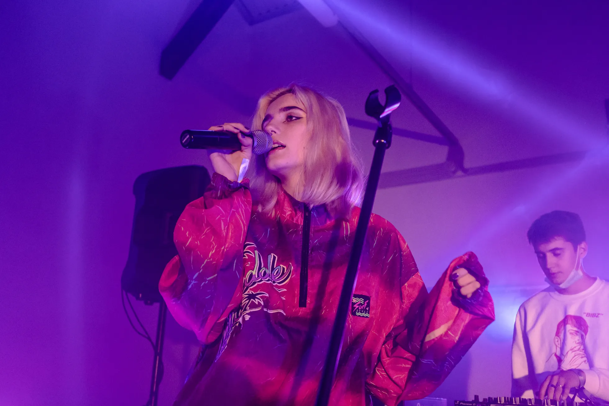 Manna esinemine Station Narva festivalil sattus samale ajale Tommy Cashiga. Seetõttu oli lavaesine esialgu tühi, kuid Maria kinnitas, et jäi üritusega rahule. «Kõik, kes sinna kogunenud olid, nautisid seda ja tulid sinna selleks, et mind kuulata. See tekitas mulle väga hea tunde.»