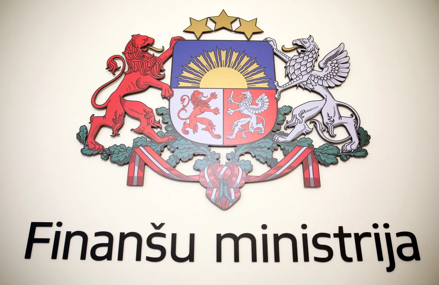 Uzraksts Finanšu ministrija.