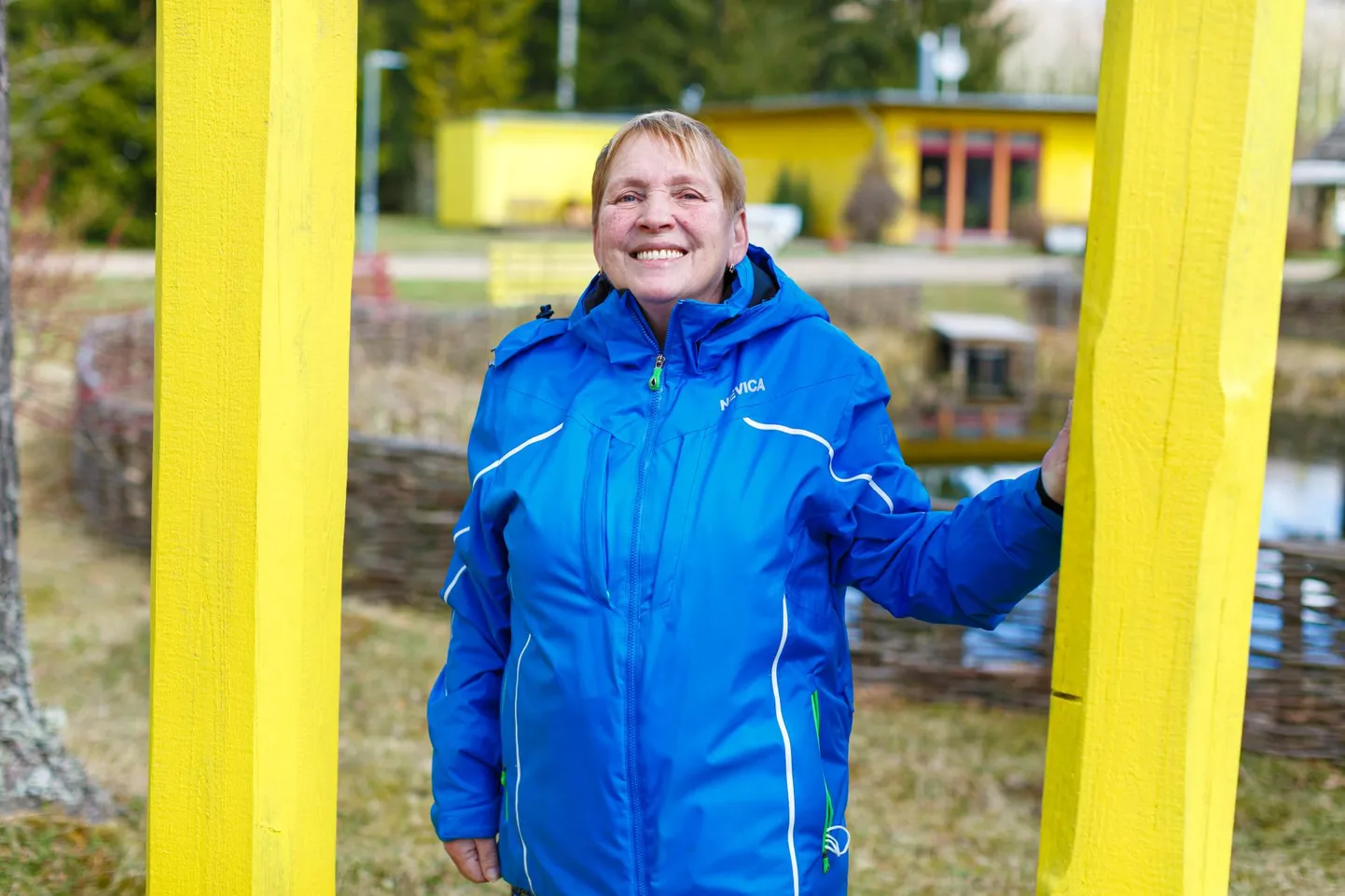 Maarja Küla tegevusjuhendaja Tiina Oimet teab, et tuleb teha seda, mis meeldib, ning rõõmuga ja silmade särades – siis on kõik hästi.