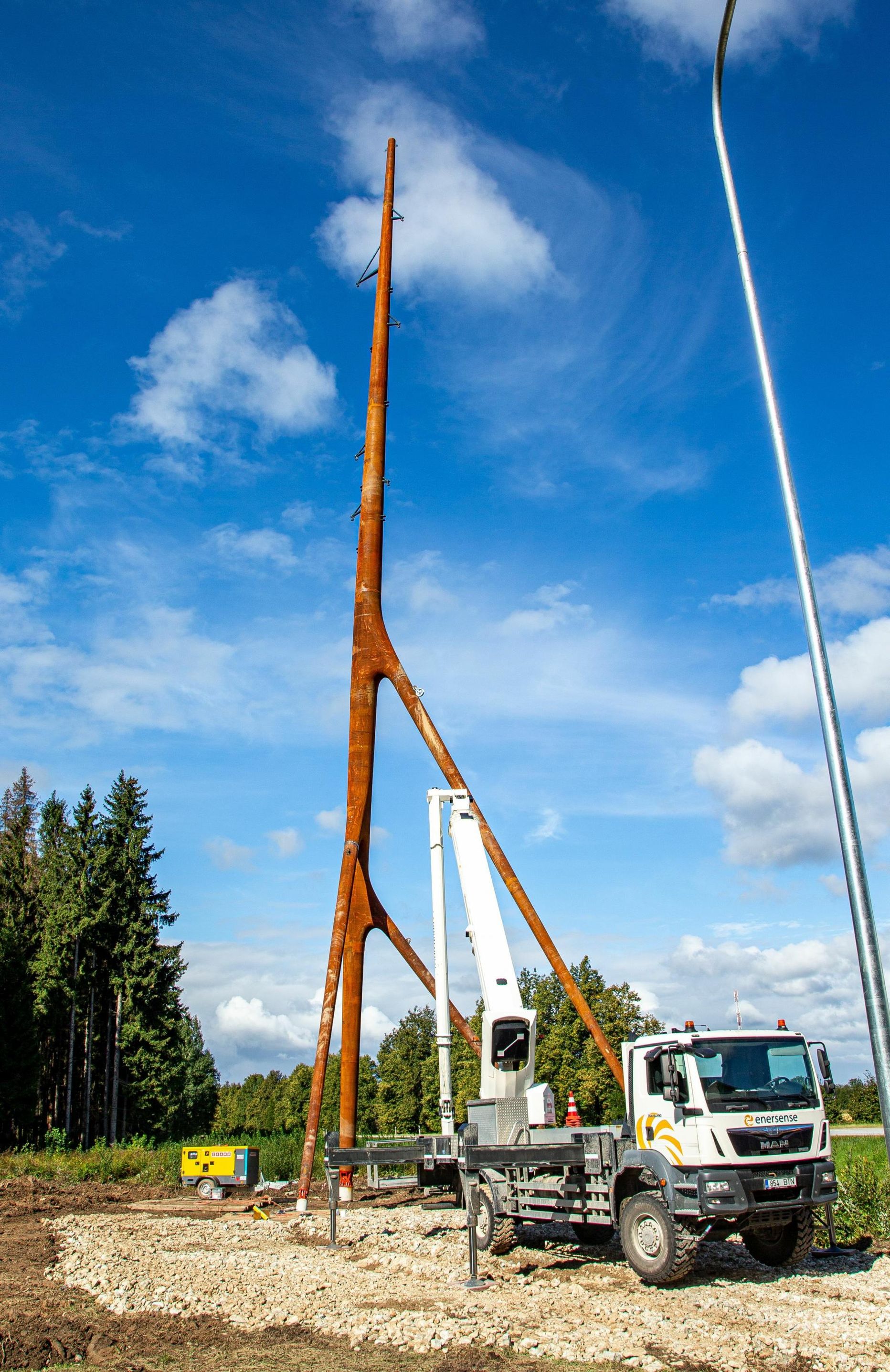 Eriline mast aitab Eestit Venemaa elektrivõrgust lahti ühendada.
