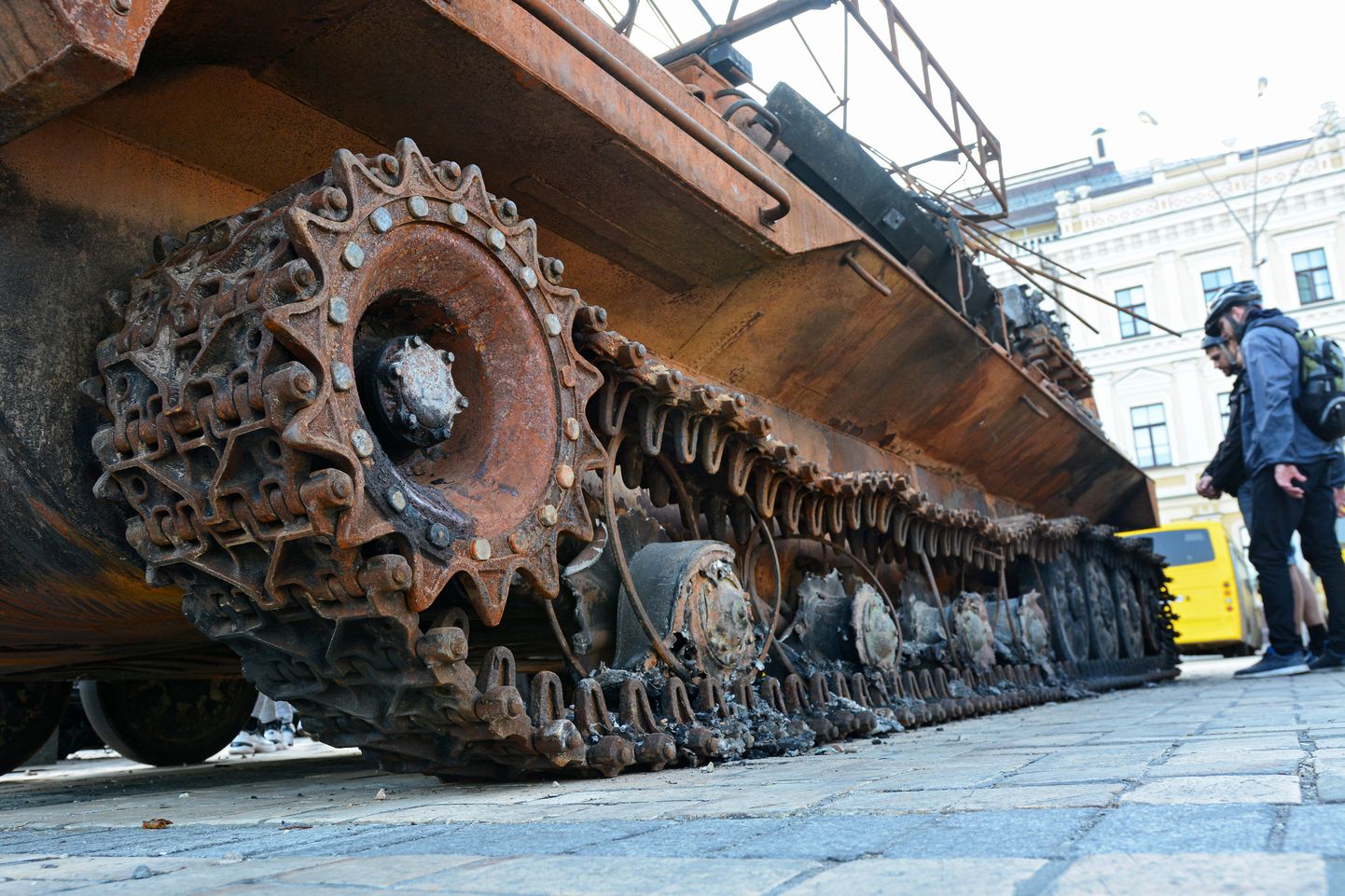 Уничтоженный российский танк в Киеве, 23 мая 2022.
