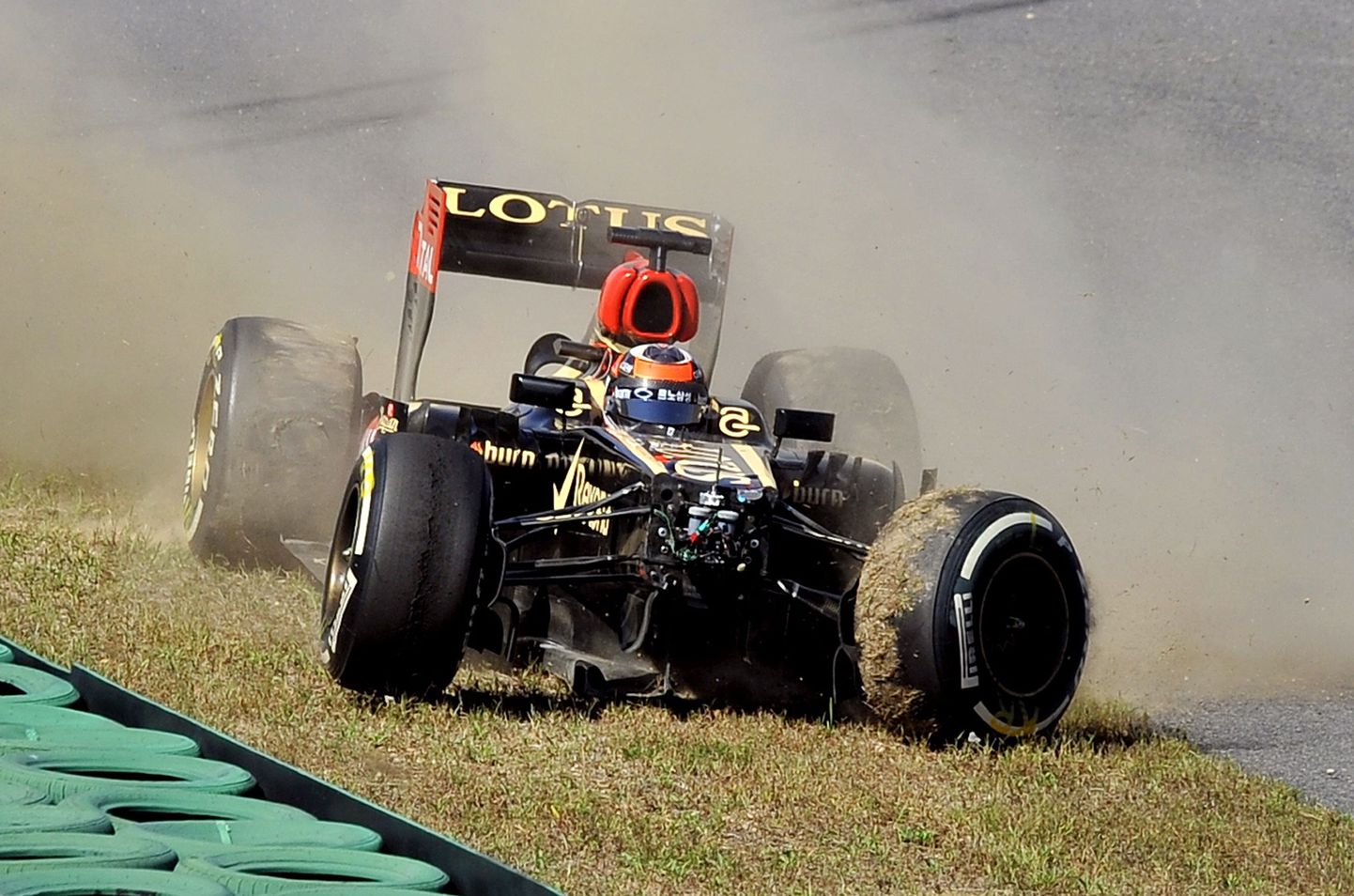 Kimi Räikkönen tegi Korea GP esimesel vabatreeningul avarii