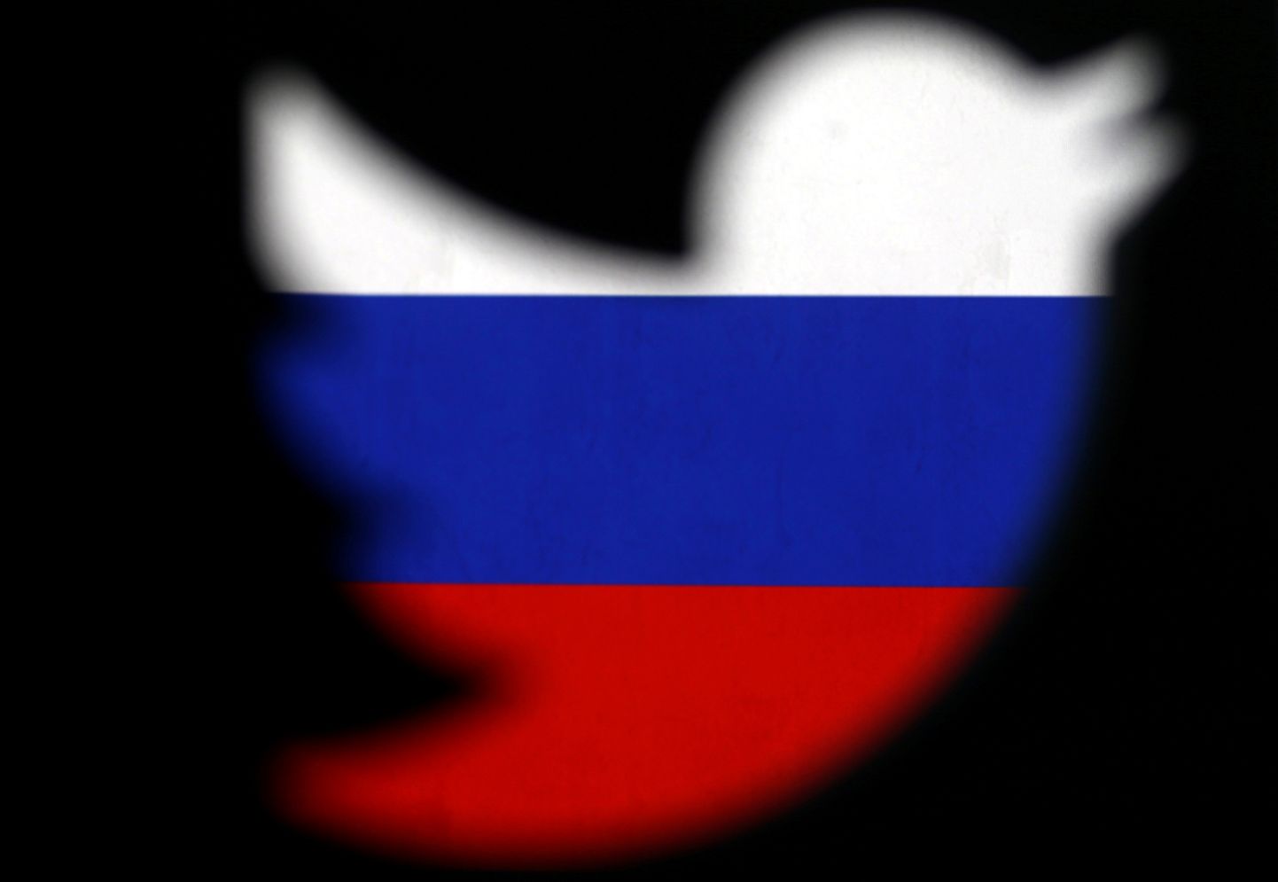 Twitteri logo ja Venemaa lipp