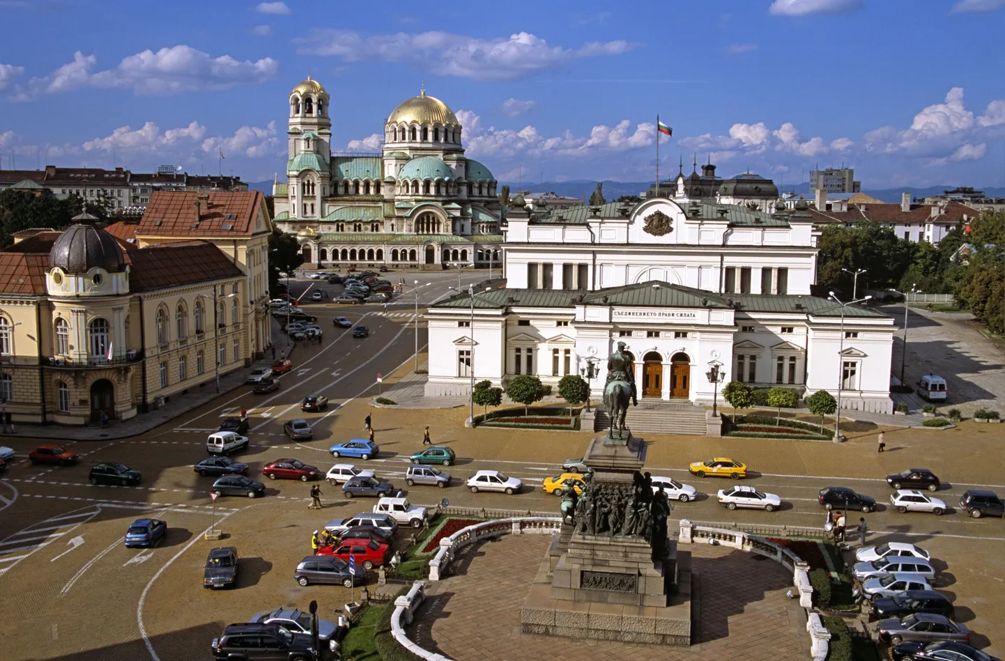 Sofia


ORIGINAL:

Liberation Monument, Bulgarian Parliament Building, Science Academy, and Alexander Nevsky Cathedral, Sofia, Bulgaria
