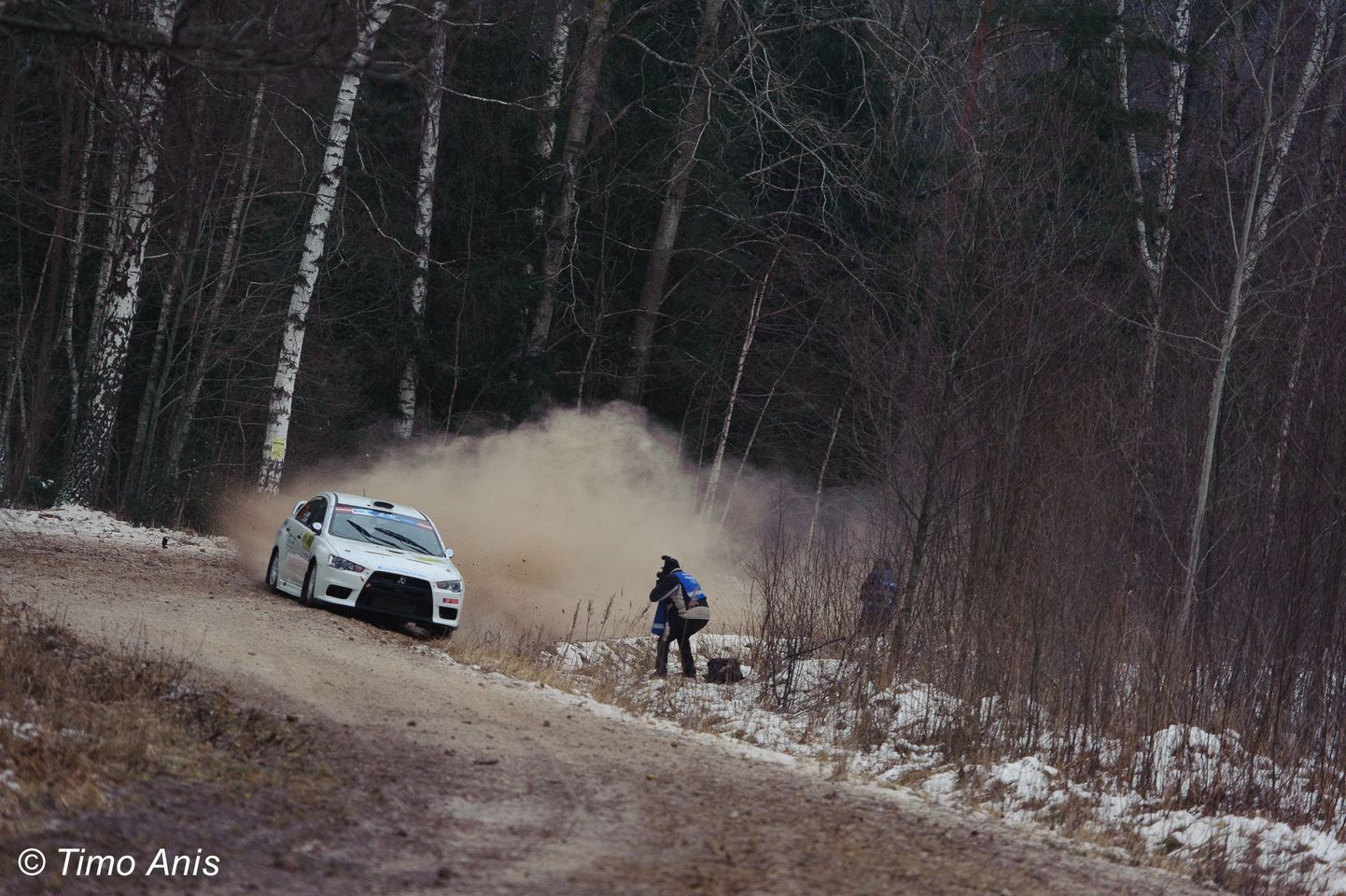 Nädalavahetusel peeti Lätis Liepajas autoralli ERC-sarja teine etapp, kus tegid kaasa ka kolm Eesti rallipaari - Timmu Kõrge - Erki Pints (Ford Fiesta R5), Siim Plangi - Marek Sarapuu (Mitsubishi Lancer Evo X) ja Raul Jeets - Andrus Toom (Ford Fiesta R5).