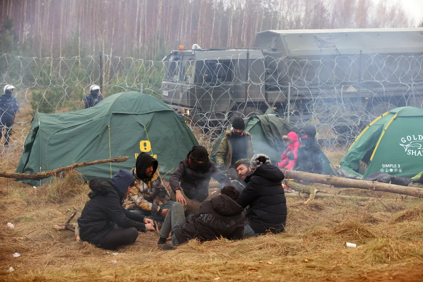 Pagulased Valgevenes Poola piiri juures. Lähis-Ida migrandid tahavad jõuda mõnda Euroopa Liidu jõukasse riiki