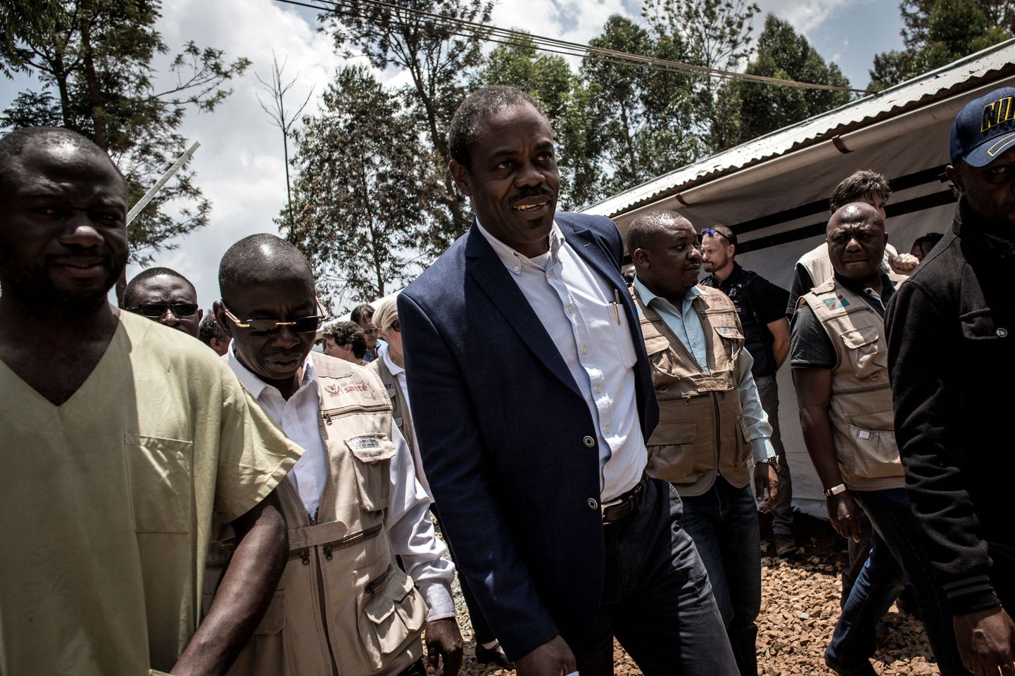 Oly Ilunga veel ministrina ebolakeskust külastamas.