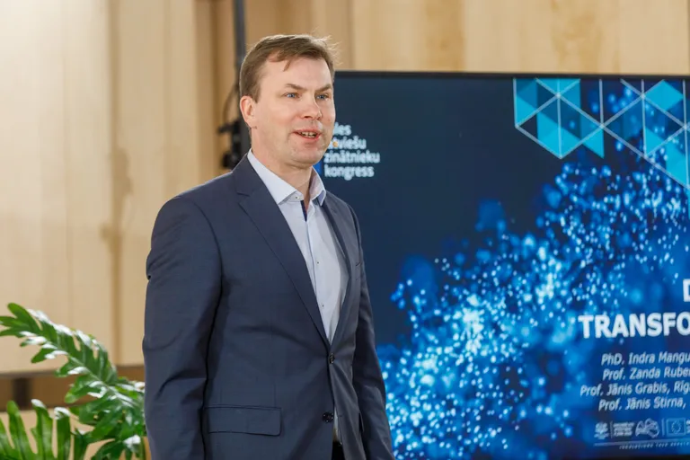 RTU Vadības informācijas tehnoloģijas katedras vadītājs, profesors Jānis Grabis.