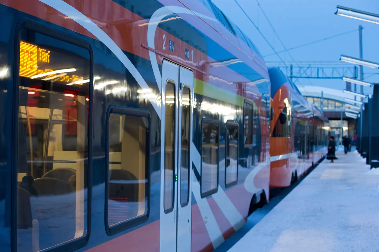 Raplast Tallinna tööle sõitjatel tasub end kirjutada pealinna sisse, sest nii vähenevad sõidukulud märgatavalt.