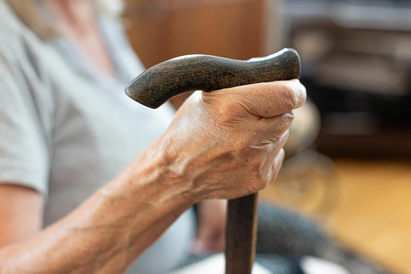 Üha rohkem juhtub kõrges eas inimestega kodus õnnetusi, mis on välditavad.