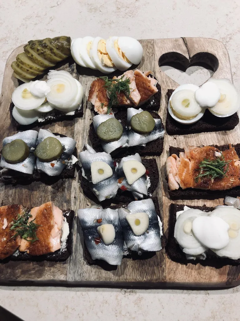 Kaido Höövelson hindab lihtsat, kuid pidulikku ja maitsvat kohalikku pidurooga.