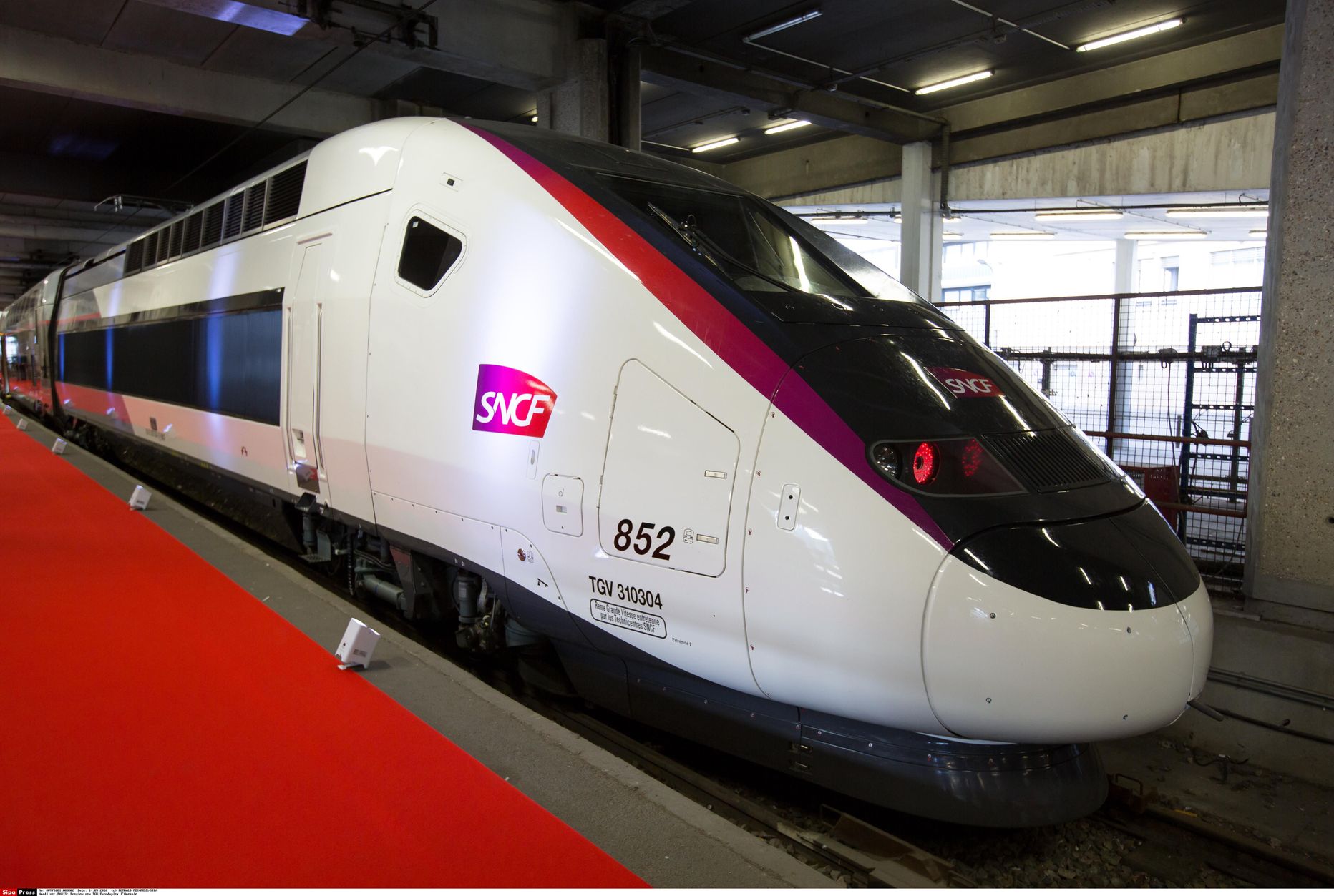 Kiirrong nimega TGV Euroduplex l'Oceanie.
