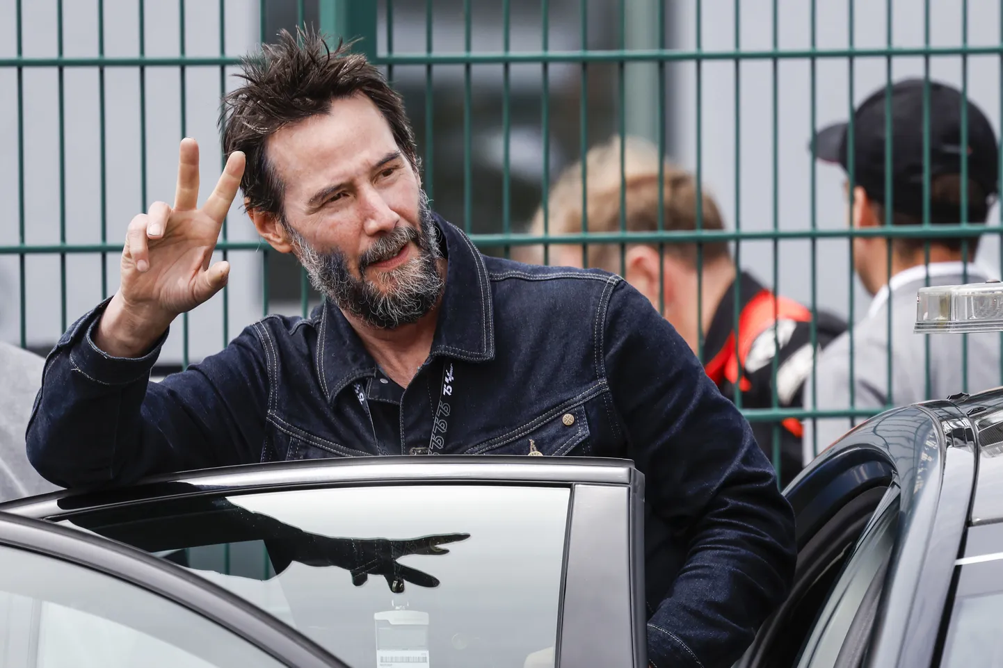 Näitleja Keanu Reeves külastas 6. juulil 2024 Saksamaal Sachsenringil mootorrattavõistlust.