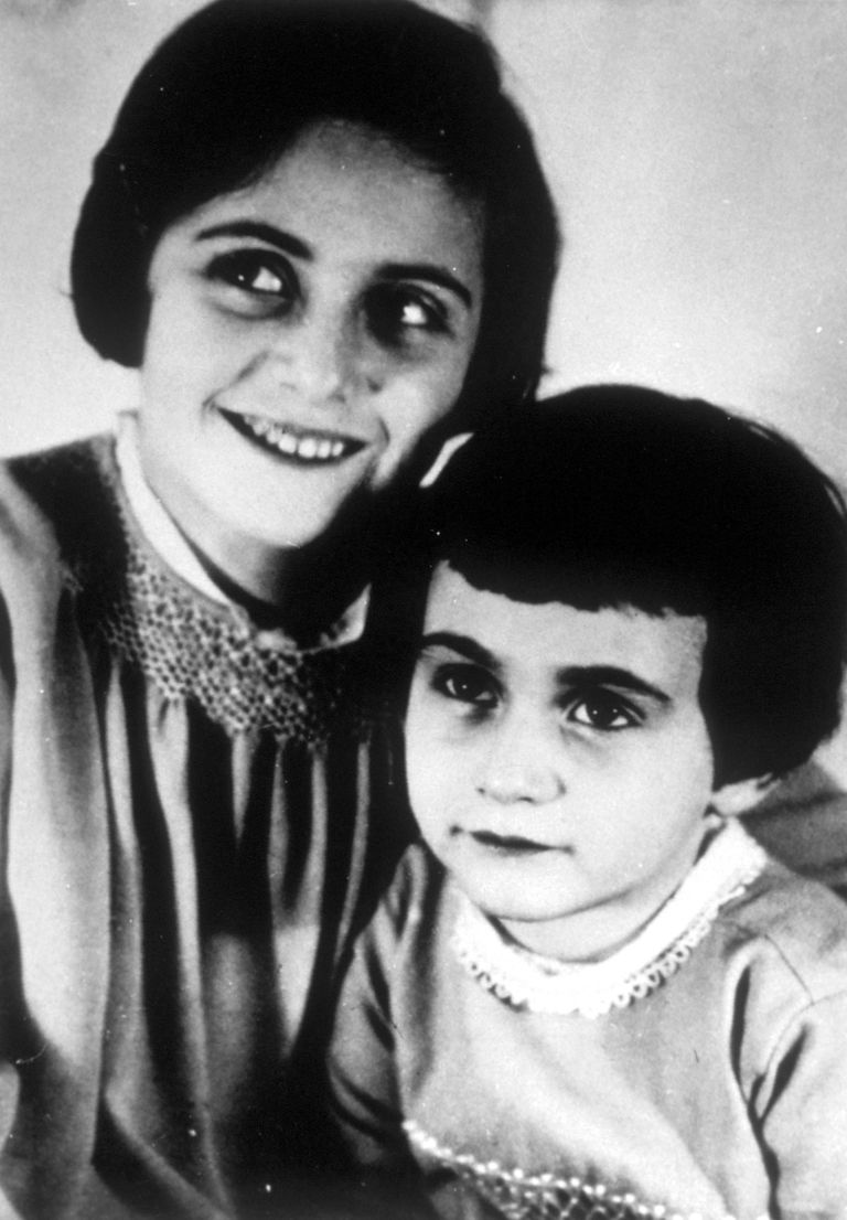Anne Frank ja ta vanem õde Margot
