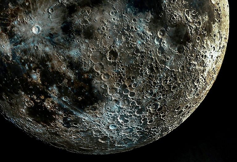 Andrew McCarthy komposiitfoto osa Kuu pinnast