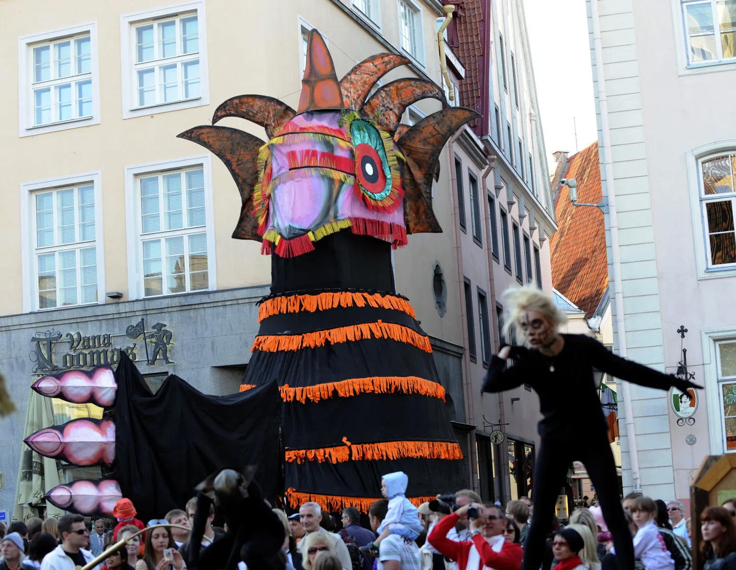 Vanalinna Päevade ja Tallinn Treff Festivali avaetendus «Tuli suvi».