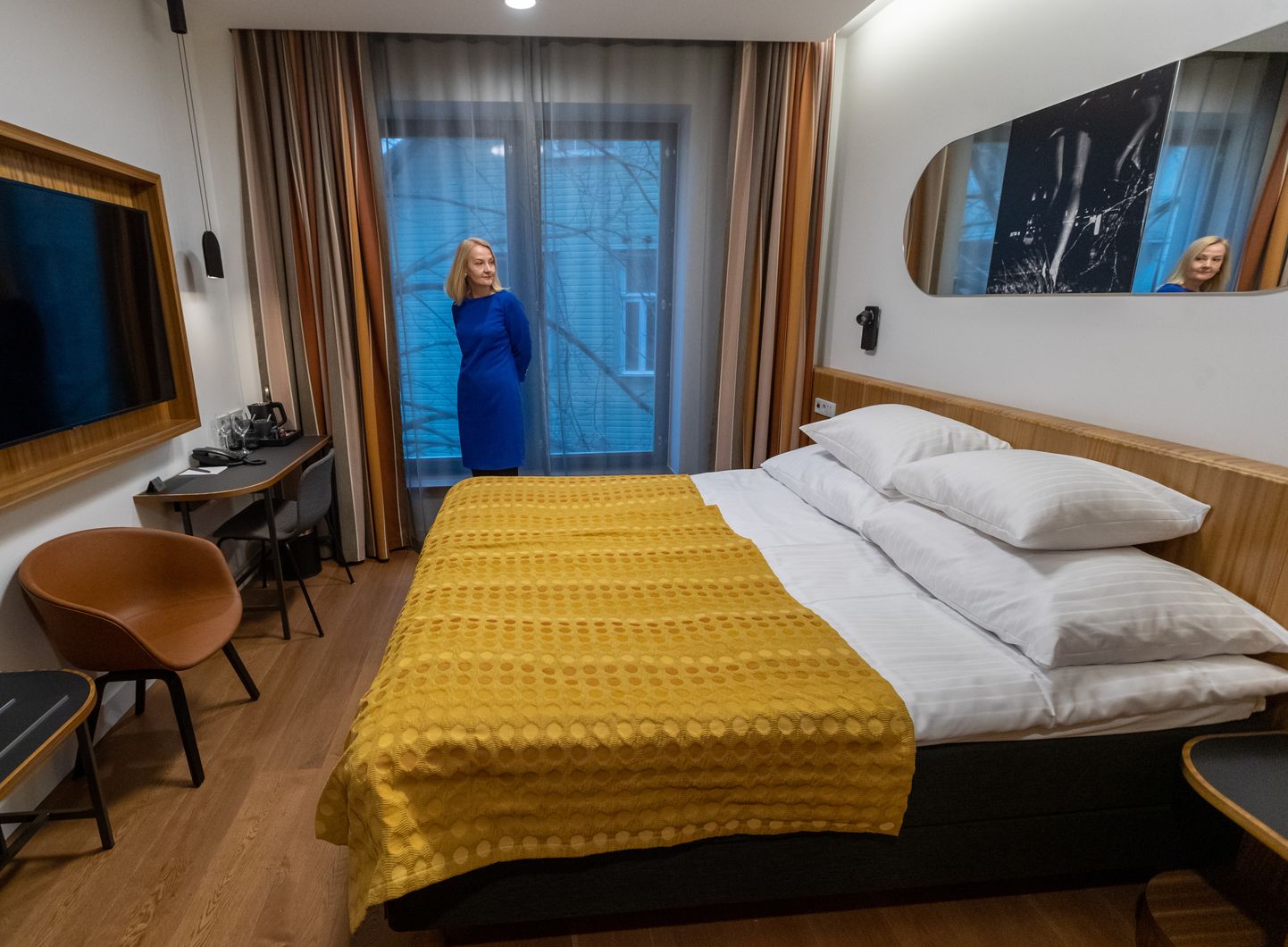 Кровать в номере отеля Hestia Kentmanni, снимок иллюстративный