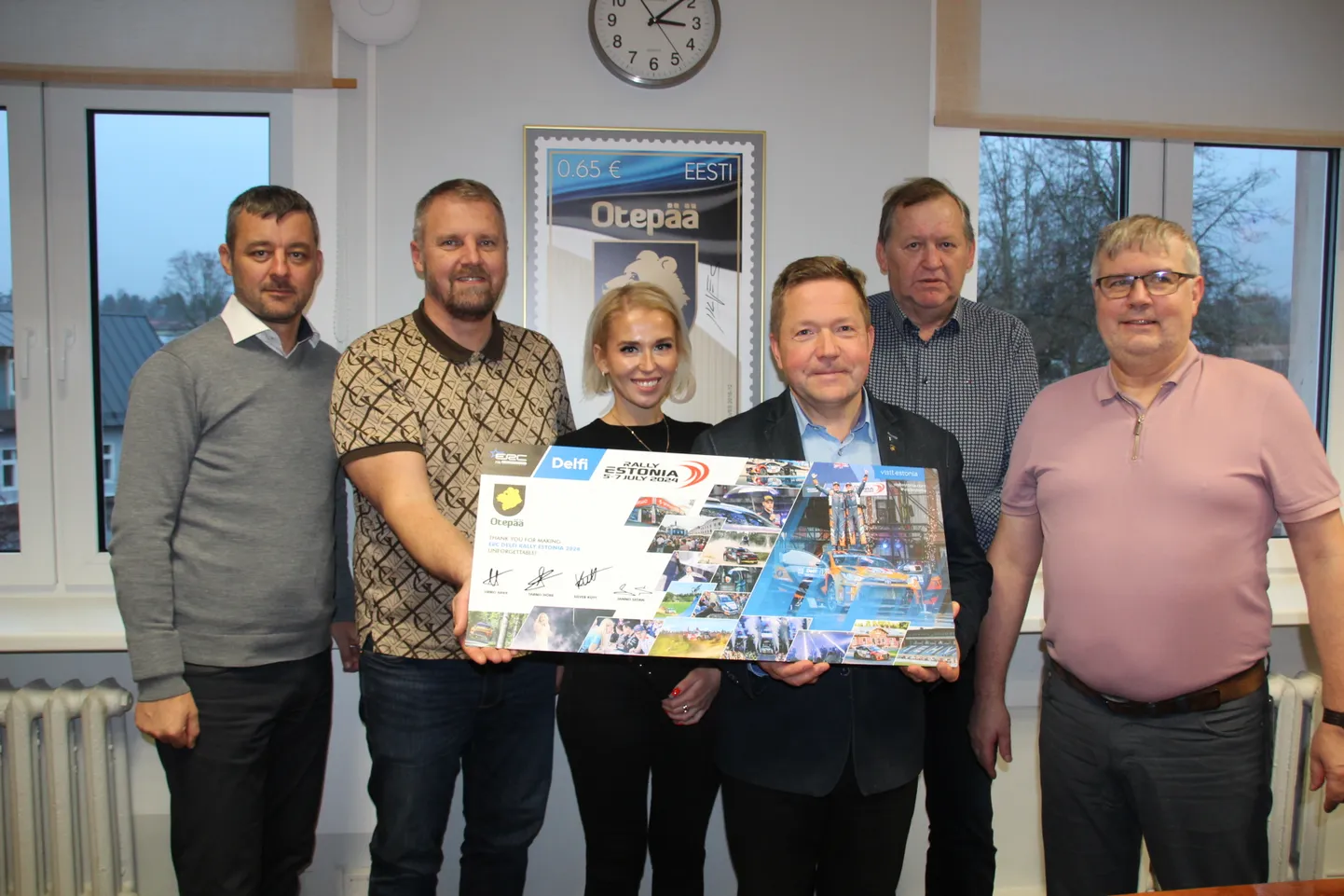 Fotol vasakult Rally Estonia tegevjuht Janno Siitan, direktor Urmo Aava, turundus- ja kommunikatsioonijuht Camilla Themas, vallavanem Jaanus Barkala, volikogu esimees Rein Pullerits, abivallavanem Andres Arike.