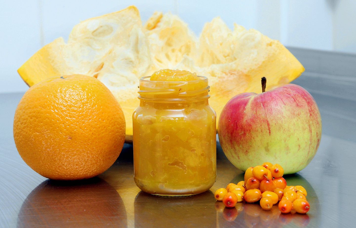 Olustveres toimunud hoidistemessil sai peapreemia hoidis "Kuldne sügis" mille valmistasid Olustvere õpilased. Võidutöö valmistamiseks vajalikud komponendid: õun, kõrvits, astelpaju, apelsin.