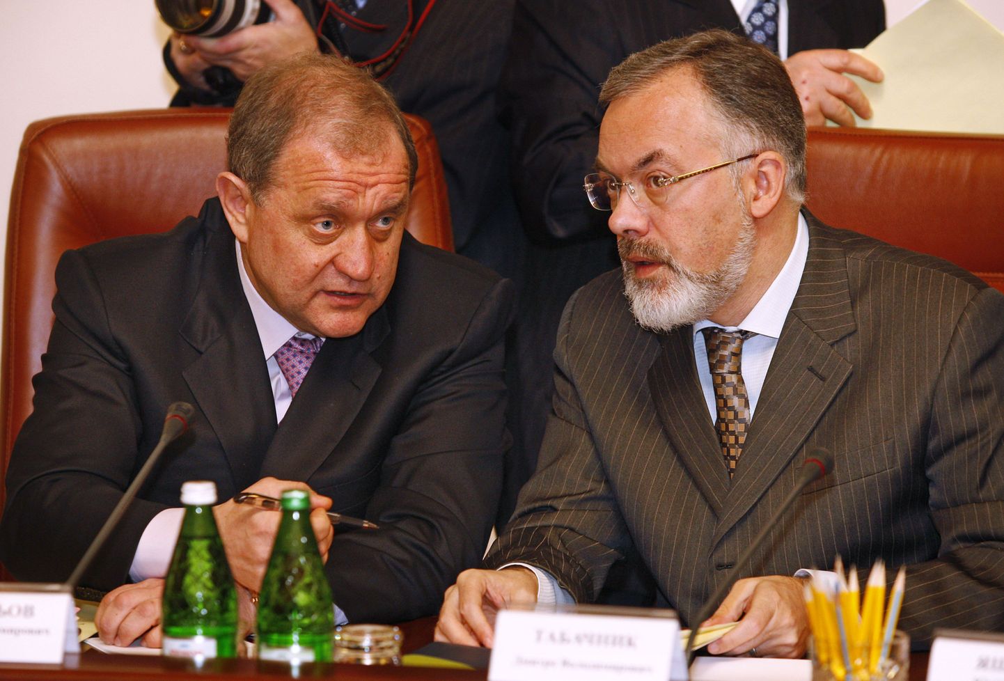Ukraina siseminister Anatoli Mogiljov (vasakul).