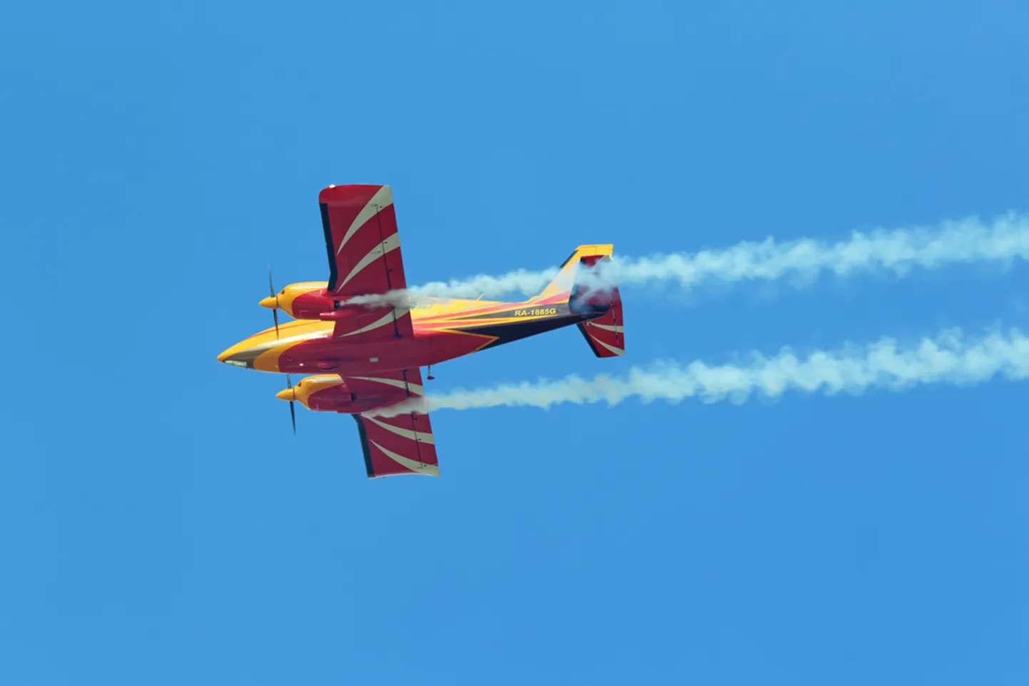 Lidaparāts "Piper PA-23-250 Aztec". Ilustratīvs attēls.