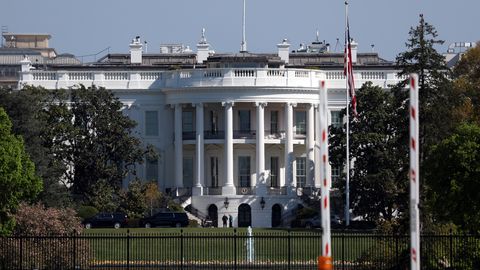 ASV amatpersona noliedz, ka Vašingtona piekritusi atbloķēt Irānas aktīvus