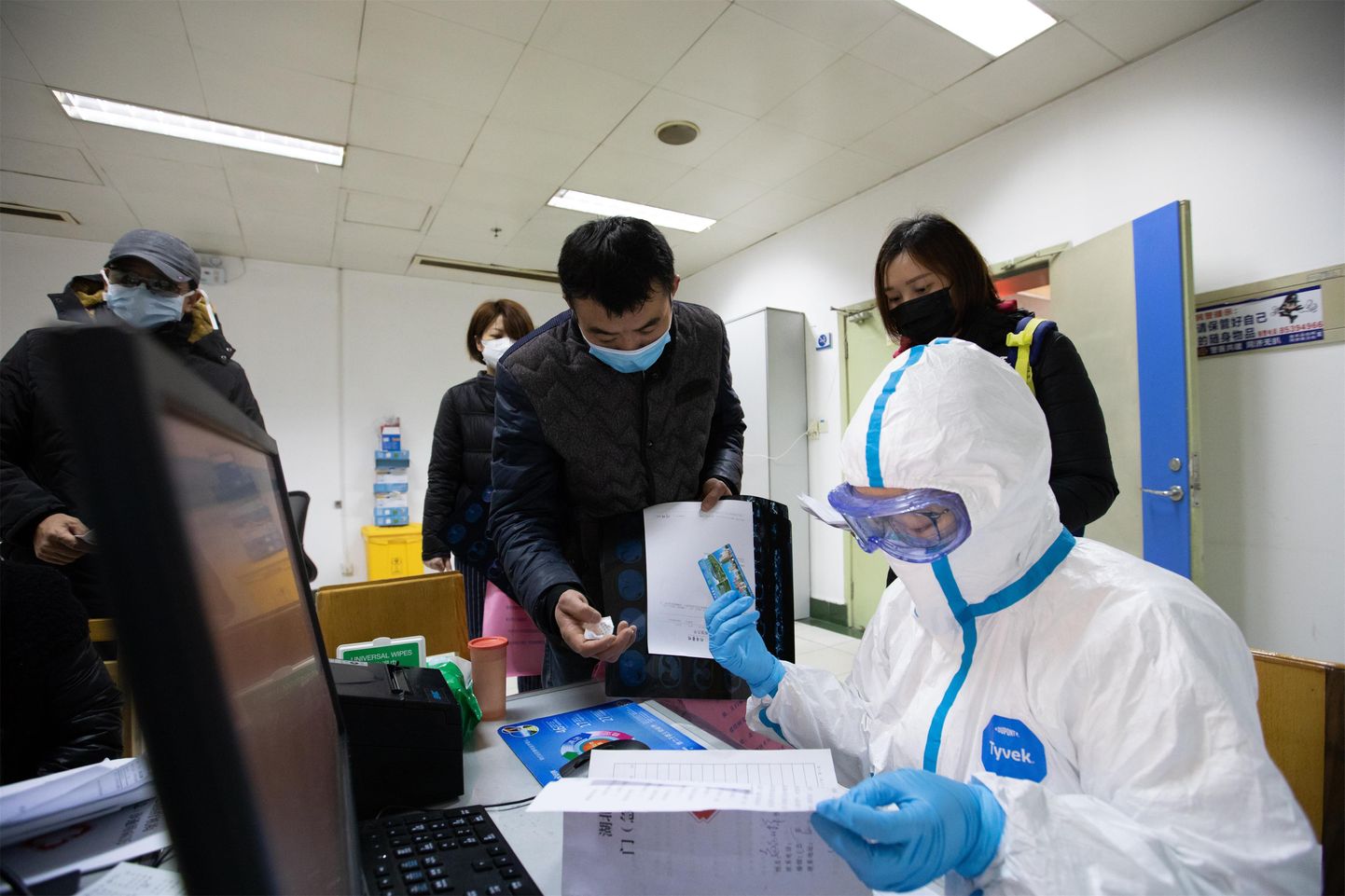 Hiina Wuhani provintsi tervishoiutöötajad ohtliku koroonaviirusega võitlemas