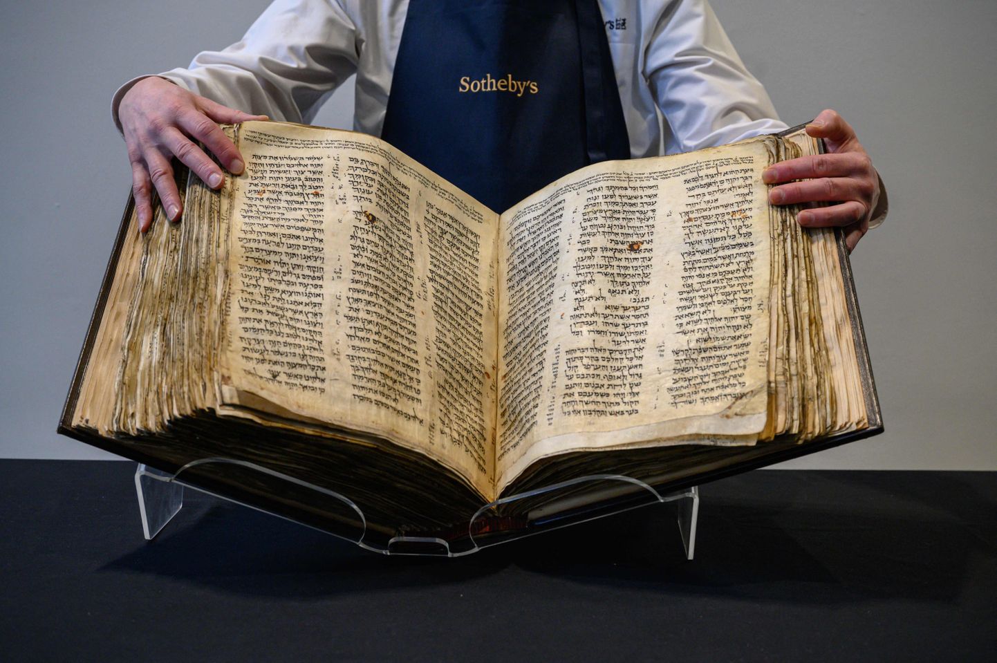 Codex Sassoon.