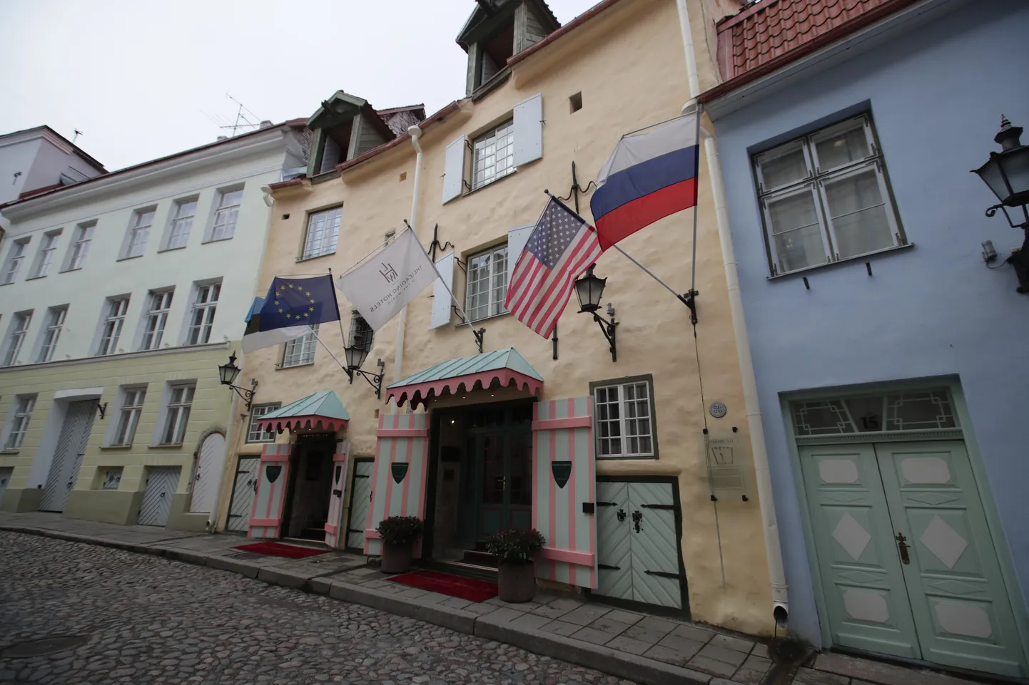 Tallinna kiirabi toimetas täna Lääne-Tallinna keskhaiglasse kaks Hiinast pärit turisti.