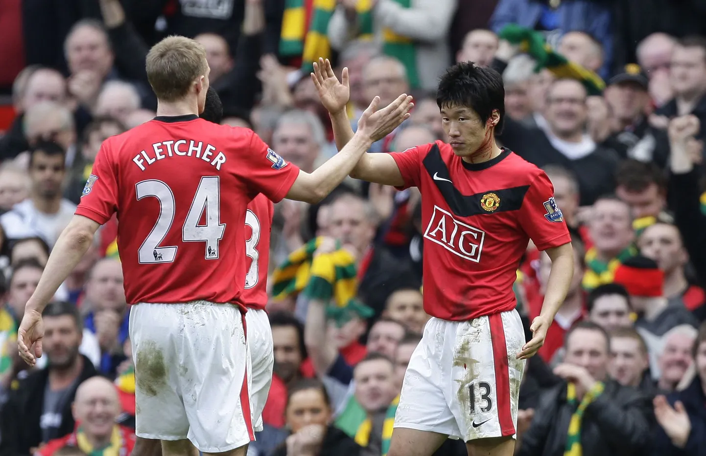 Park Ji-Sung(paremal) lõi Unitedi võiduvärava