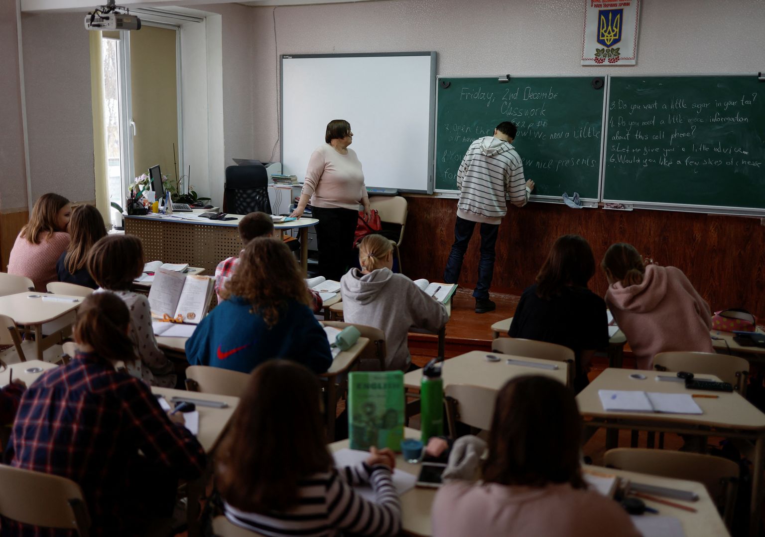 Õpilased inglise keele tunnis Kiievis, 2. detsember 2022.