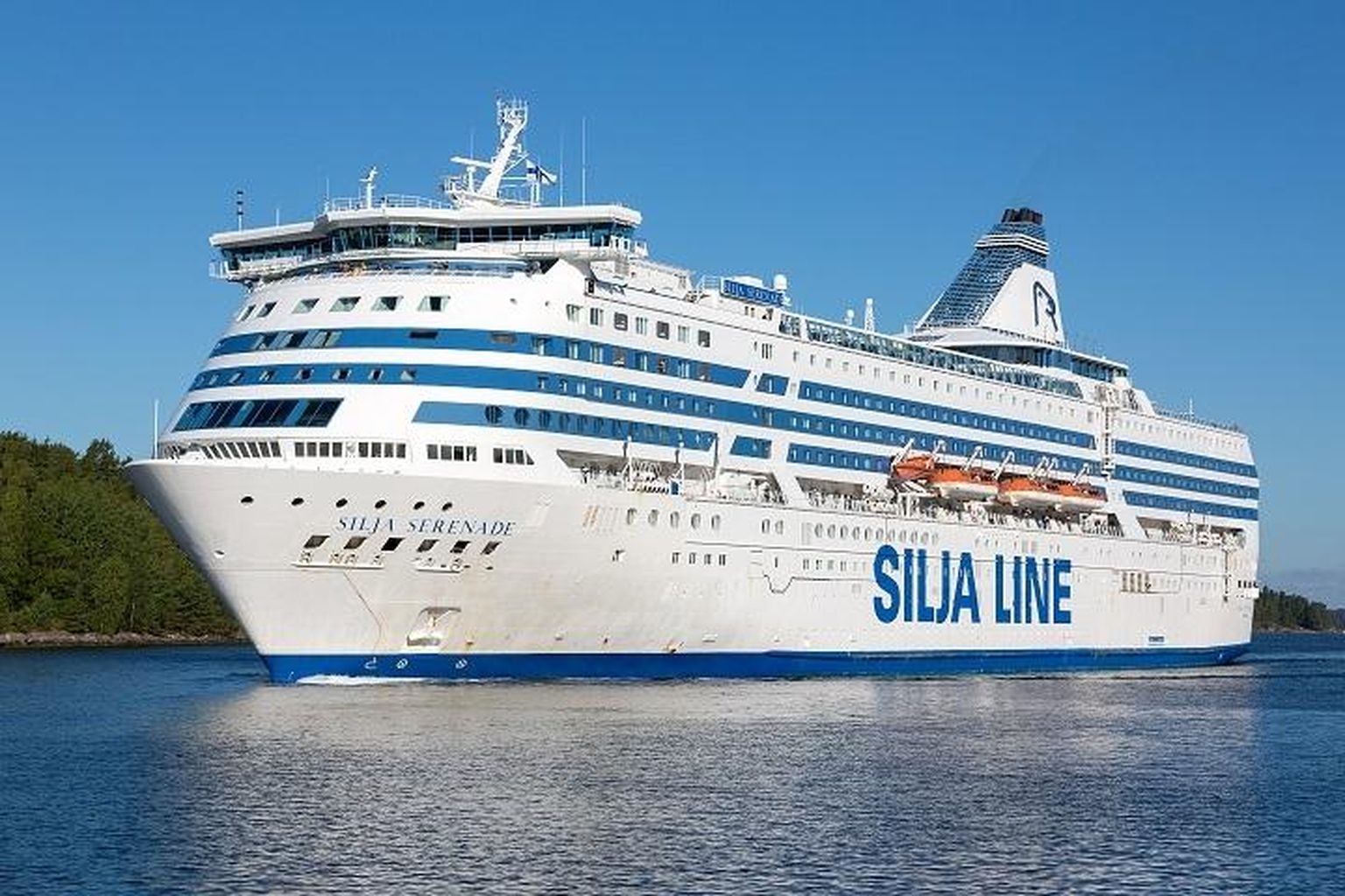 Tallink Grupi laev Silja Serenade hakkab suvel sõitma Helsingi ja Riia vahel.