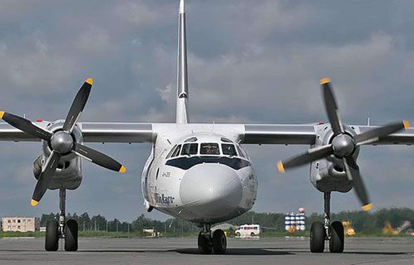UTair-Cargole kuuluv AN-26B