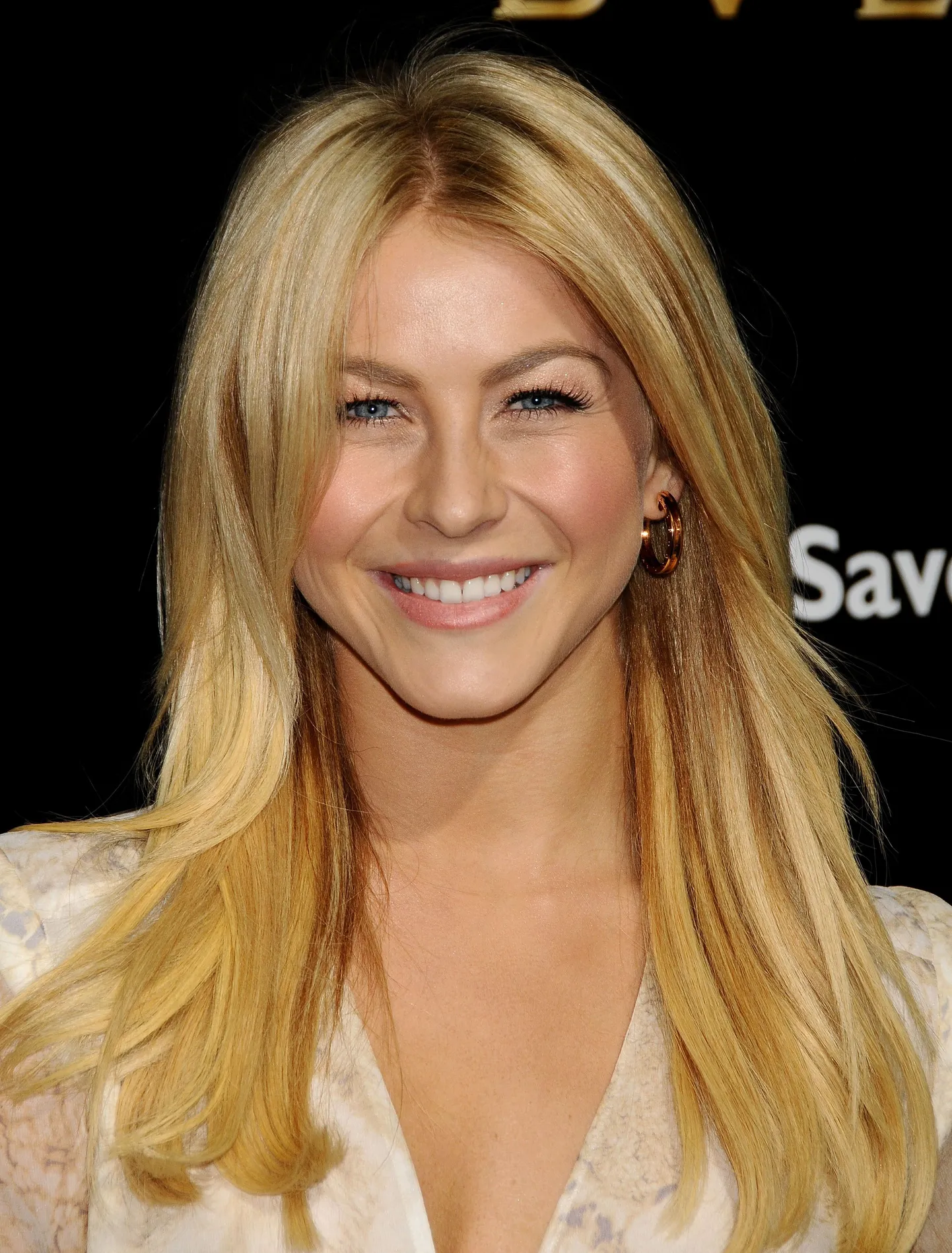 Julianne Hough blondina