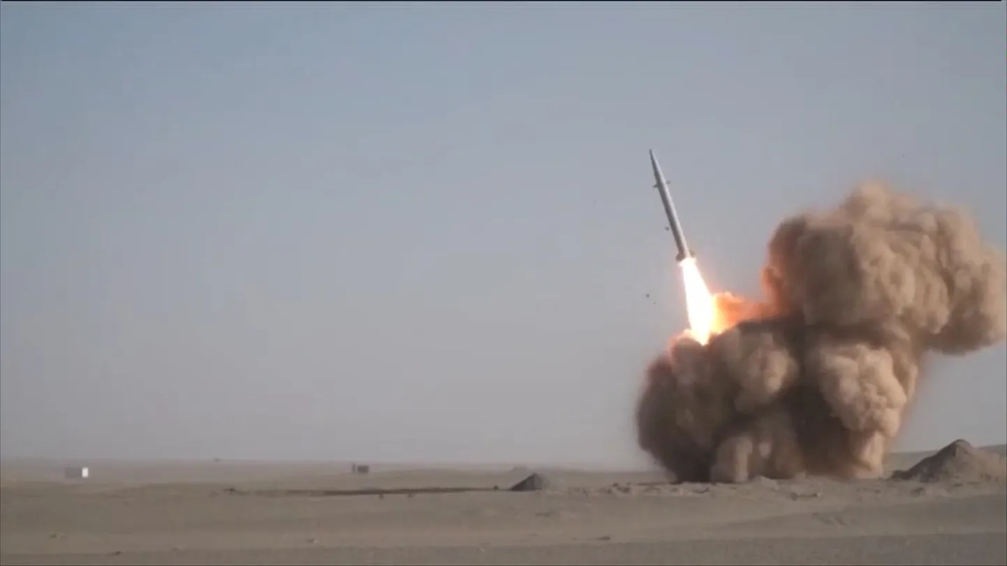 Iraani raketi start.