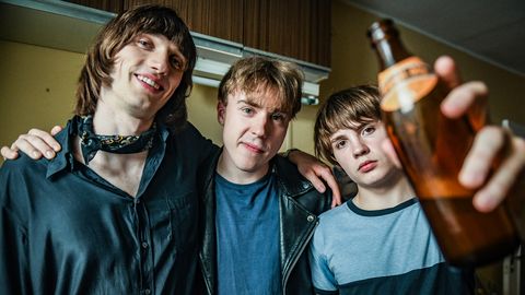 ESIMENE REKLAAMKLIPP ⟩ Jaak Kilmi filmist «Musta pori näkku»: see pole ainult nostalgialugu