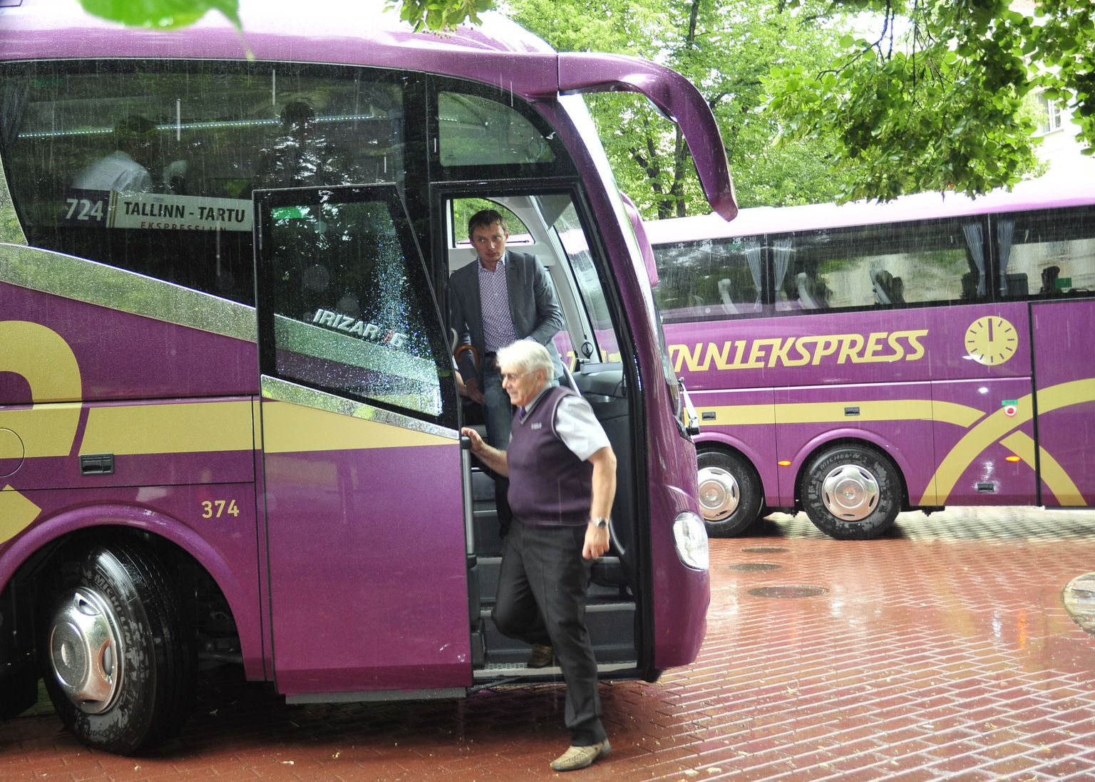 Bussiliikluse vabaturust võidaksid suured vedajad – olgu Mootor Gruppi kuuluvad Sebe ja LuxExpress...